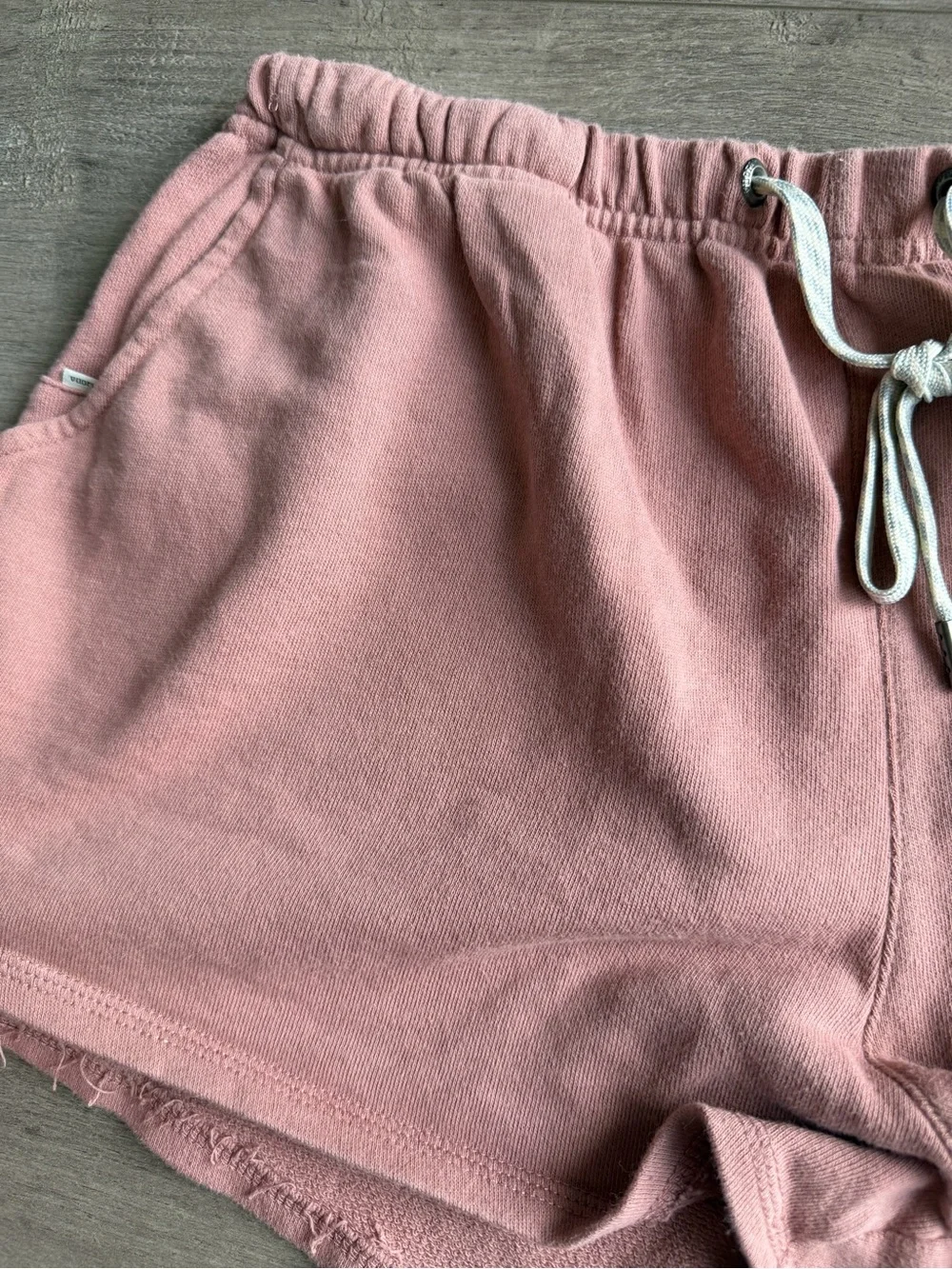 Vuori sunnyside shorts